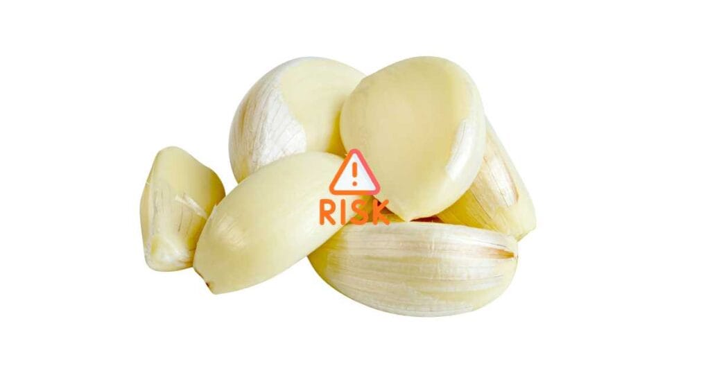 how much garlic is toxic to dogs